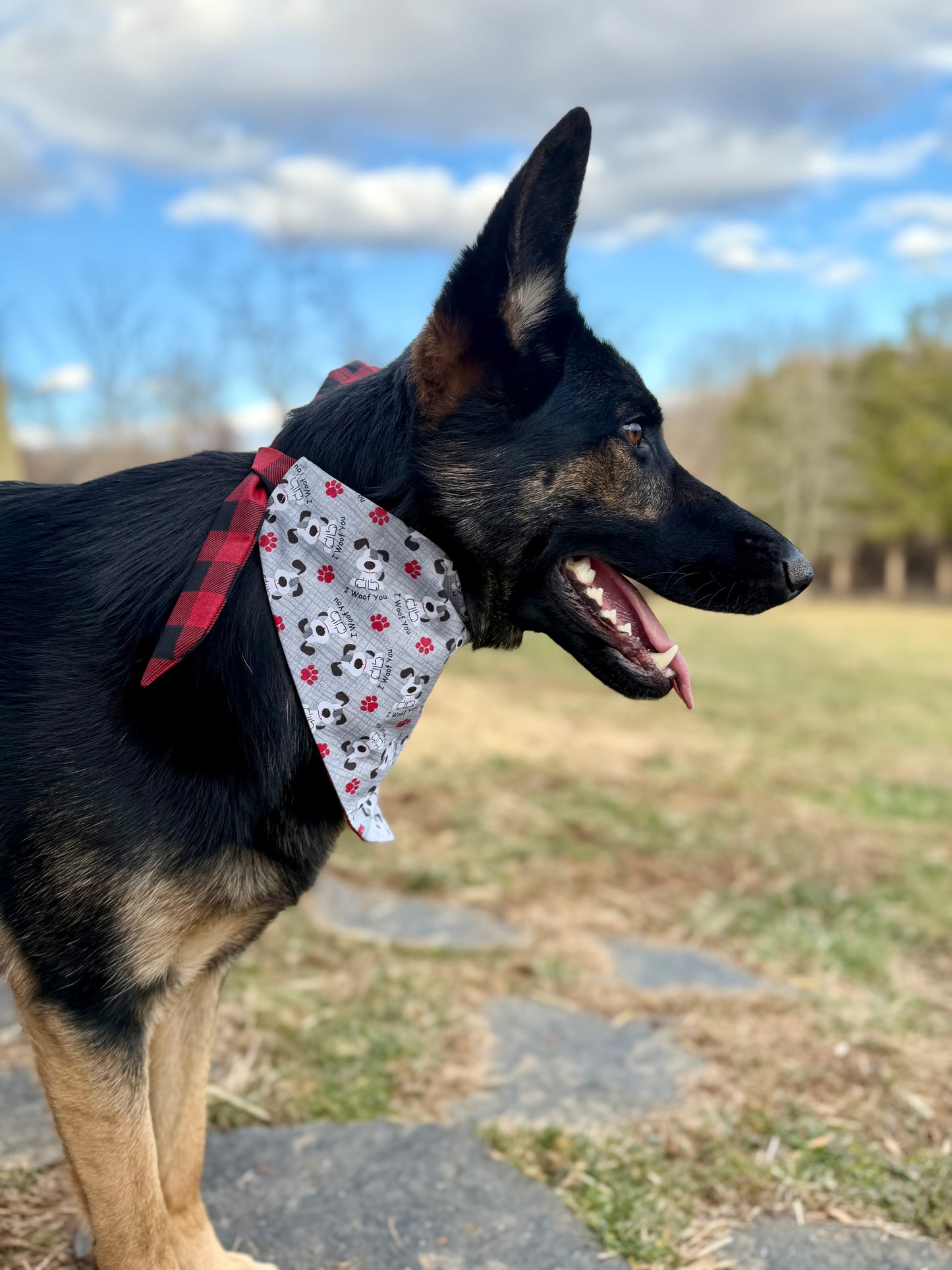 I Woof Maya